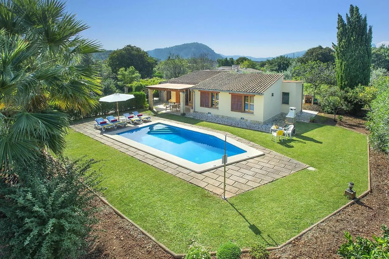 Almendra Boi Villa Pollenca