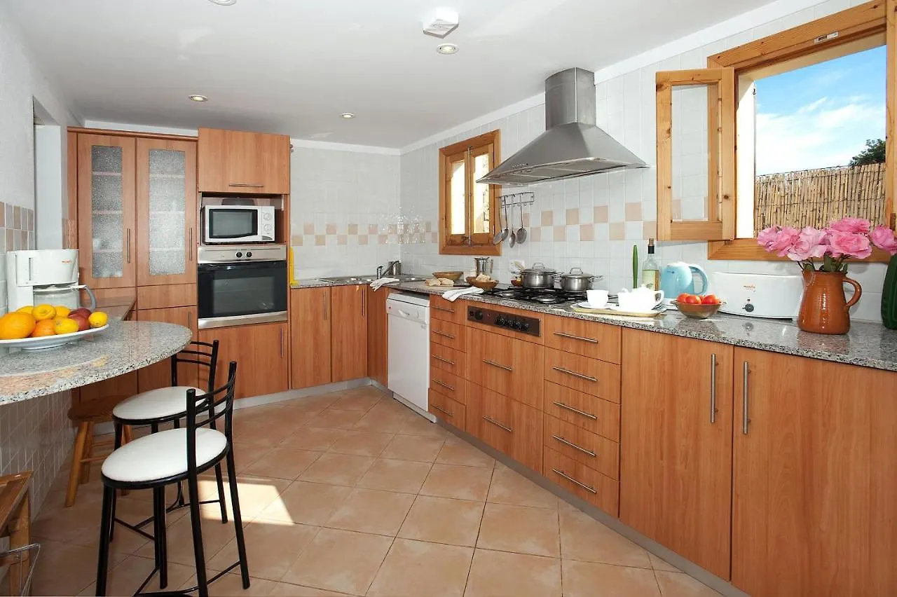 Almendra Boi Villa Pollença