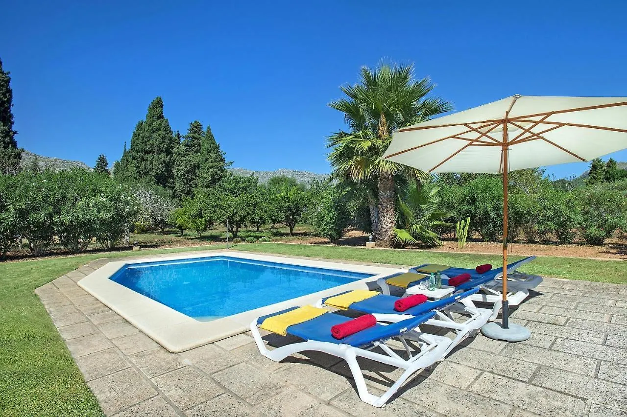 Almendra Boi Villa Pollenca